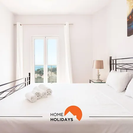 #185 V3 Laranjeiras By Holidays Hébergement de vacances *